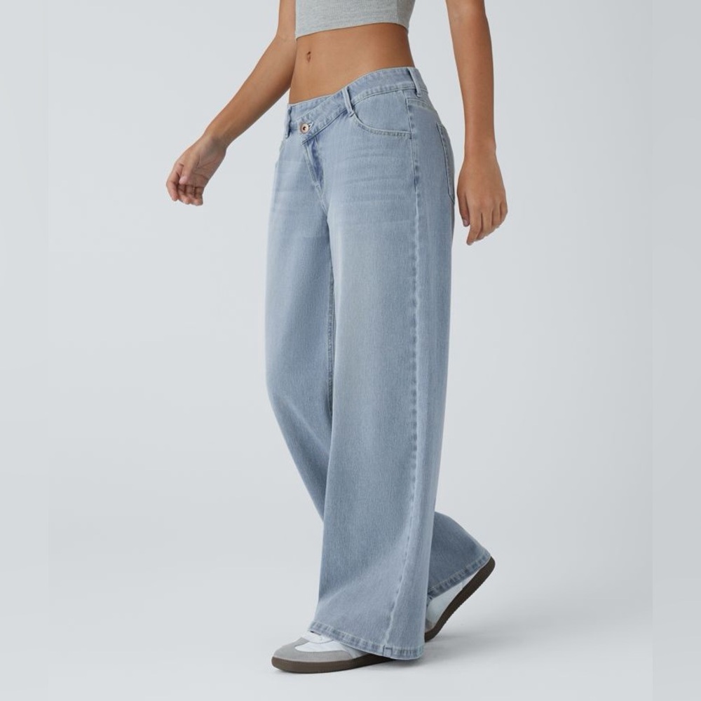 Halara Flex Asymmetric Low Rise Zipper Pockets Baggy Wide Leg light wash small - Picture 6 of 11